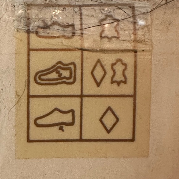 Aldo Purple Suede Platform Heels, size 40 - Picture 13 of 13